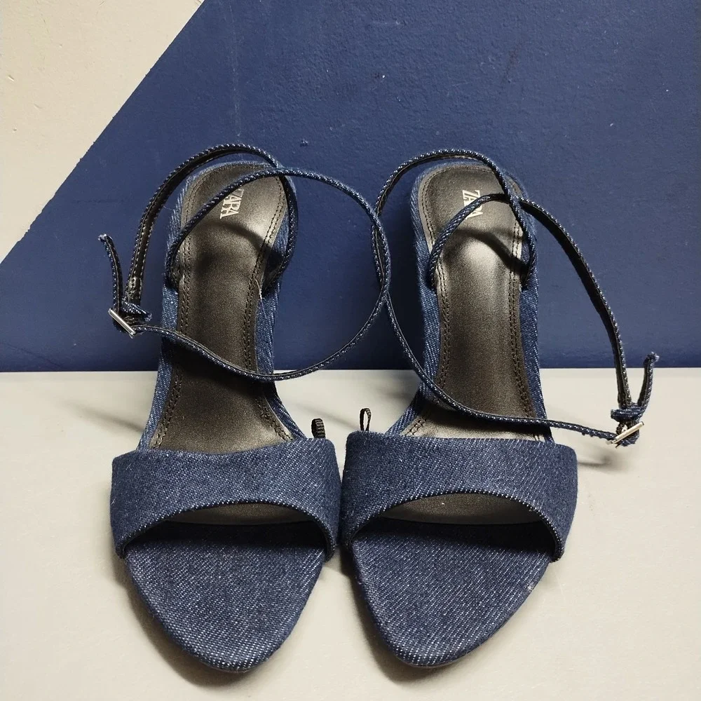 Zara heeled slingback